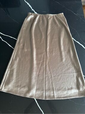 Lulu Lemon Sleek Gold A-Line Skirt